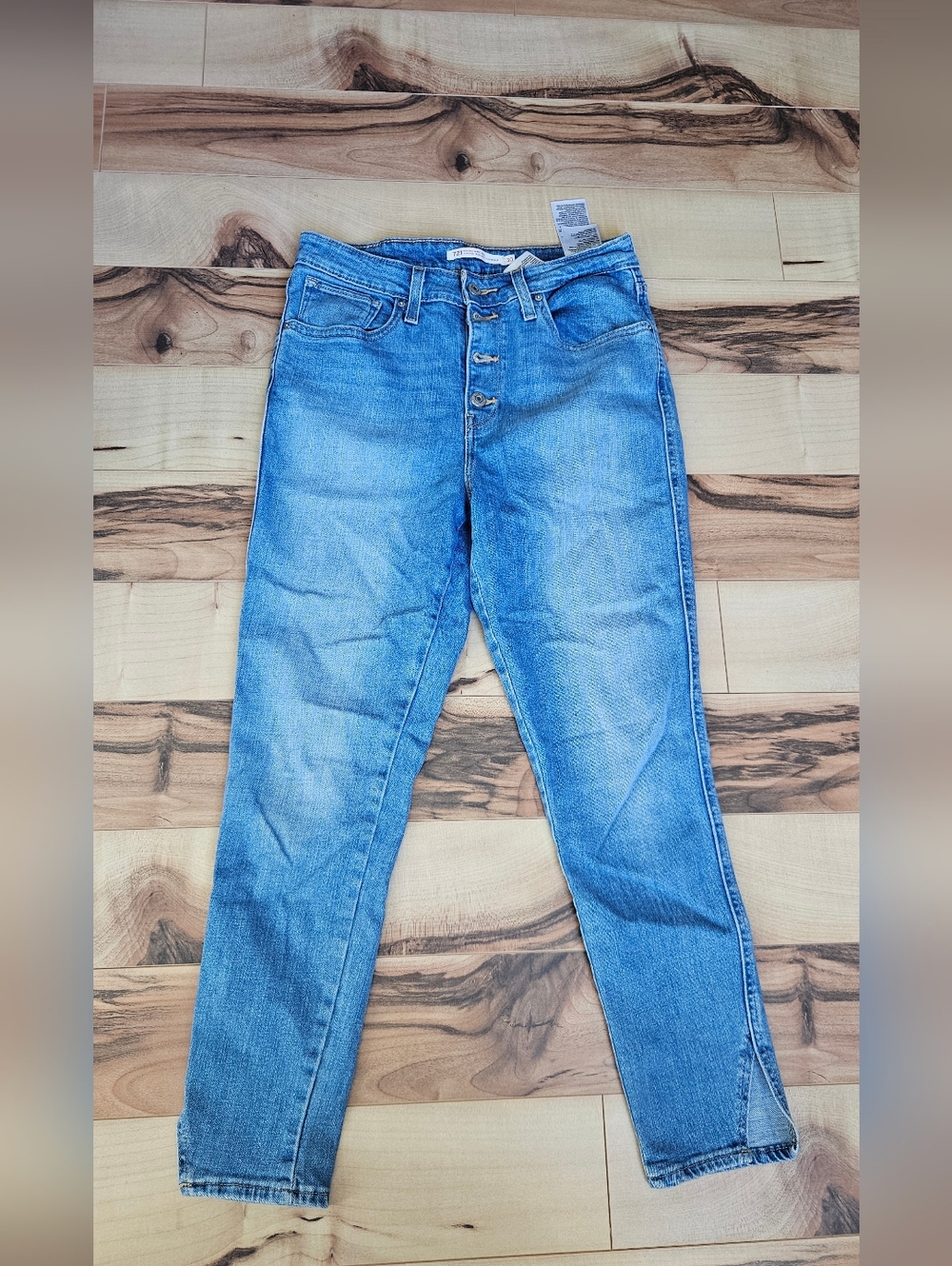 Levi's High-Rise Light Blue Button-Fly Women's Jeans